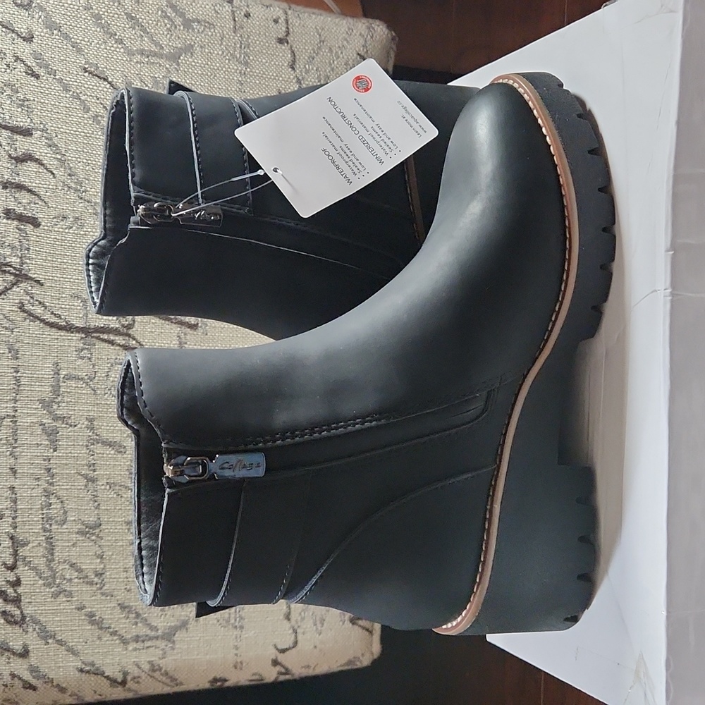 Aqua Collage Desiree Lug Waterproof Boots - Picture 3 of 6